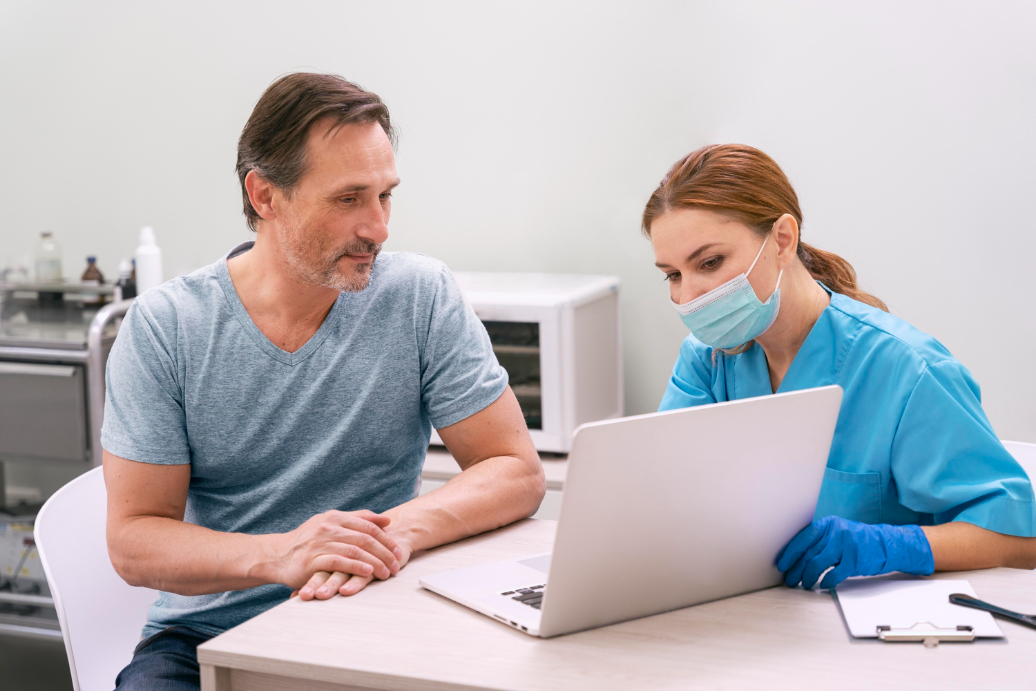 Наявність лікарні не означає, що там є безоплатна і якісна допомога – голова НСЗУ Наталія Гусак